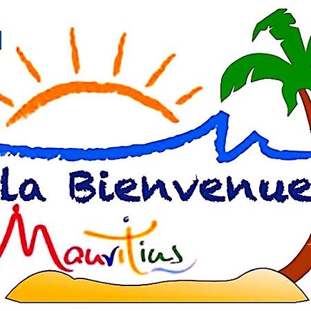 Villa Bienvenue Beachfront House Flic en Flac Bagian luar foto